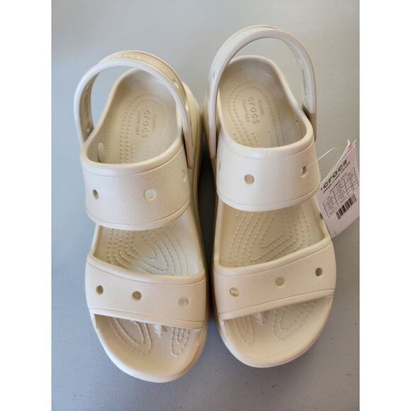 New Crocs Mega Crush Sandal Size M7/W9 Ivory Heavy Weight - Picture 2 of 11